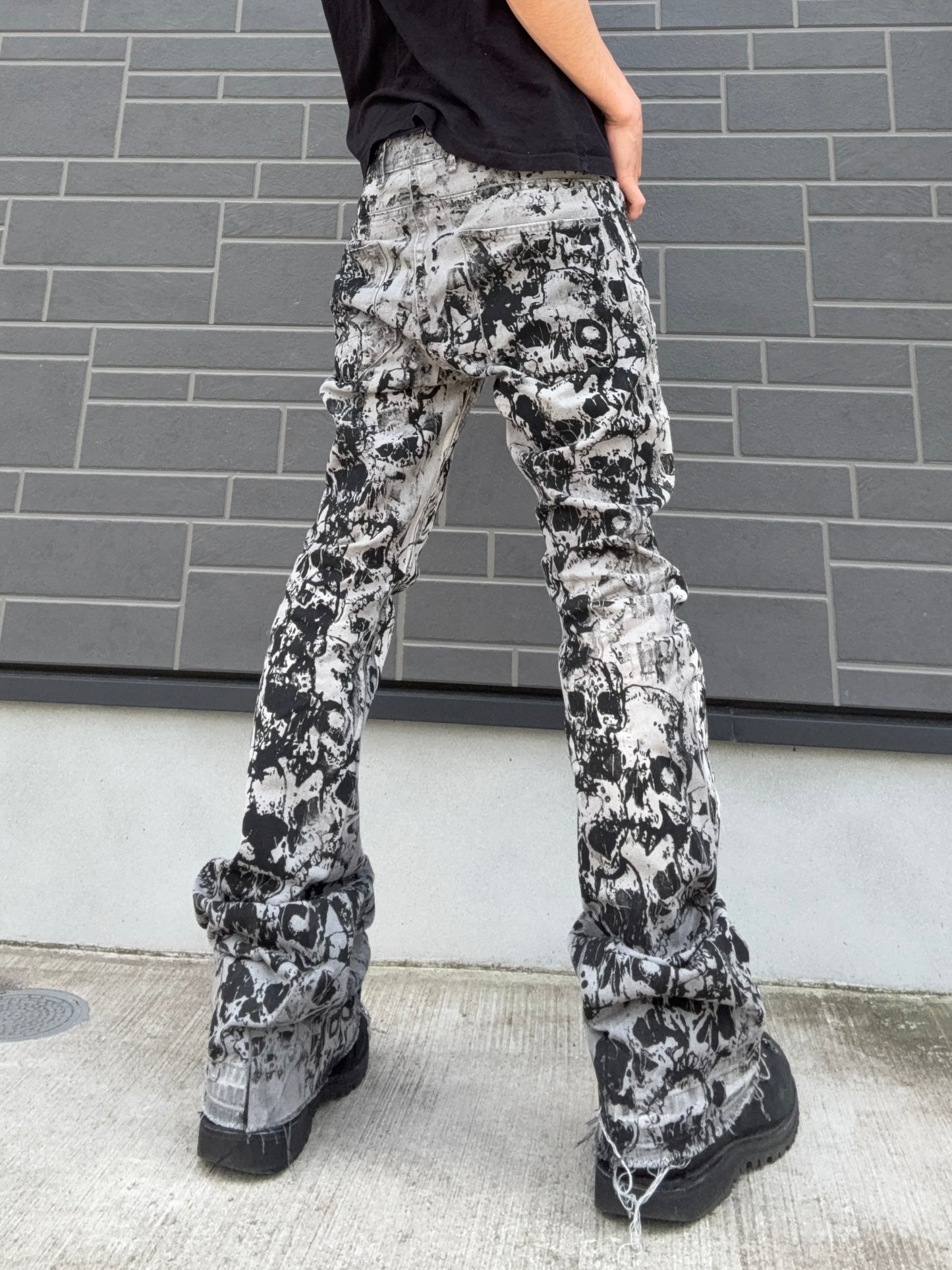 ZENEZ CUSTOM SKULL PANTS