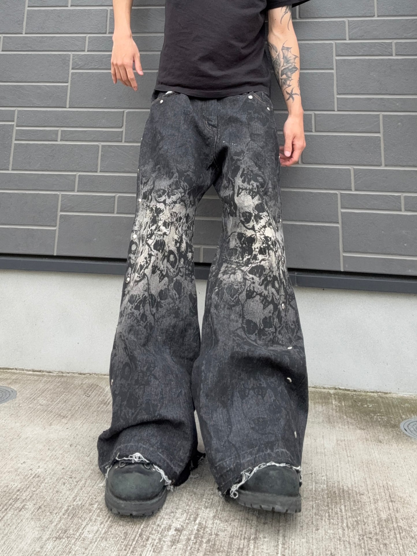 ZENEZ CUSTOM SKULL PANTS