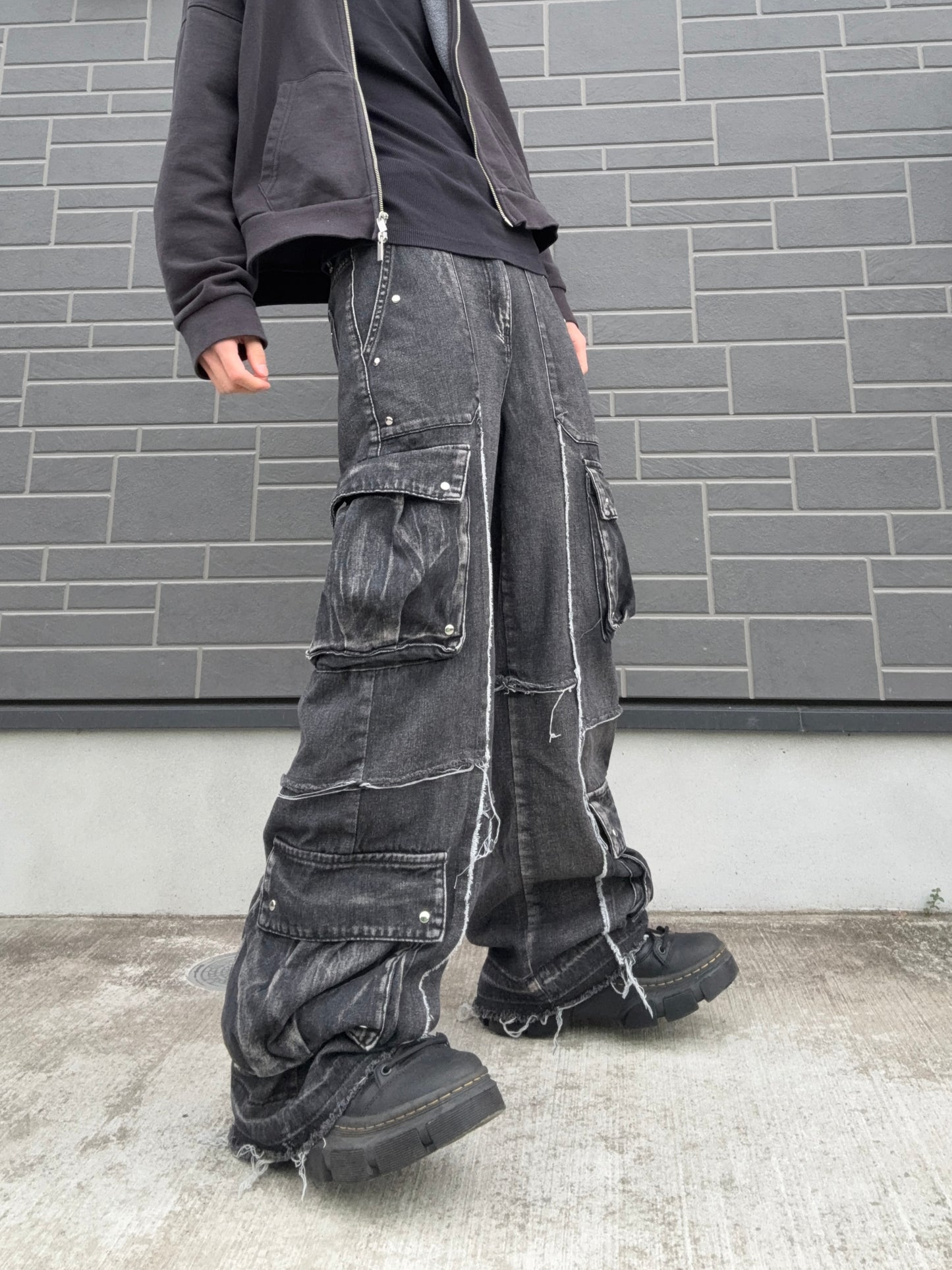 ZENEZ CUSTOM CARGO