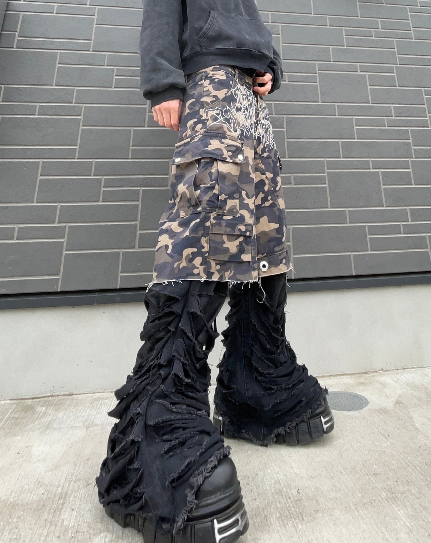 ZENEZ CAMO CARGO PANTS