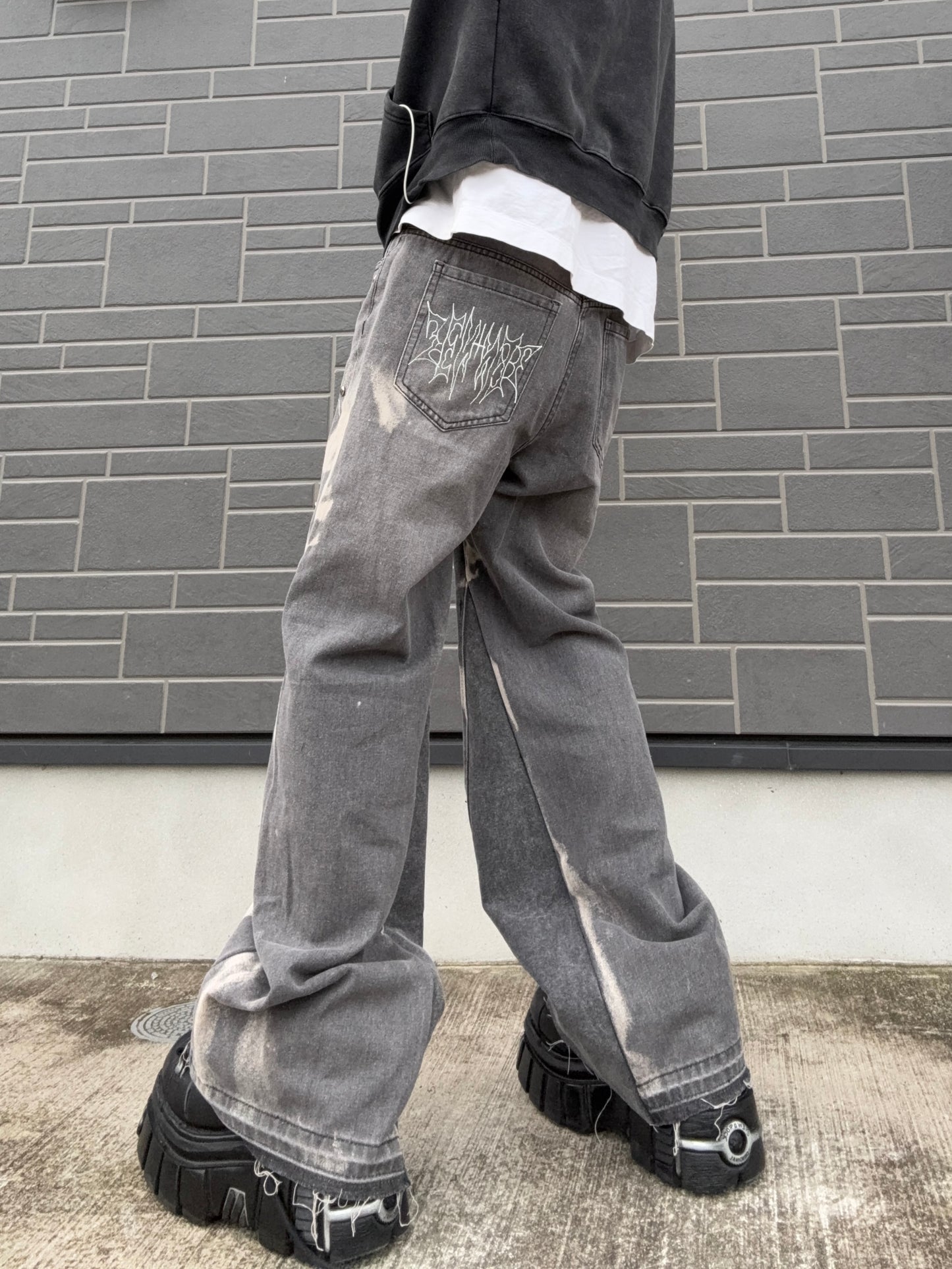 ZENEZ CUSTOM BLEACH PANTS