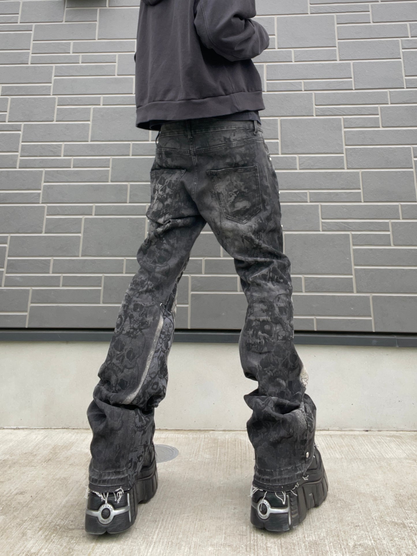 ZENEZ SKULL FLARE JEANS