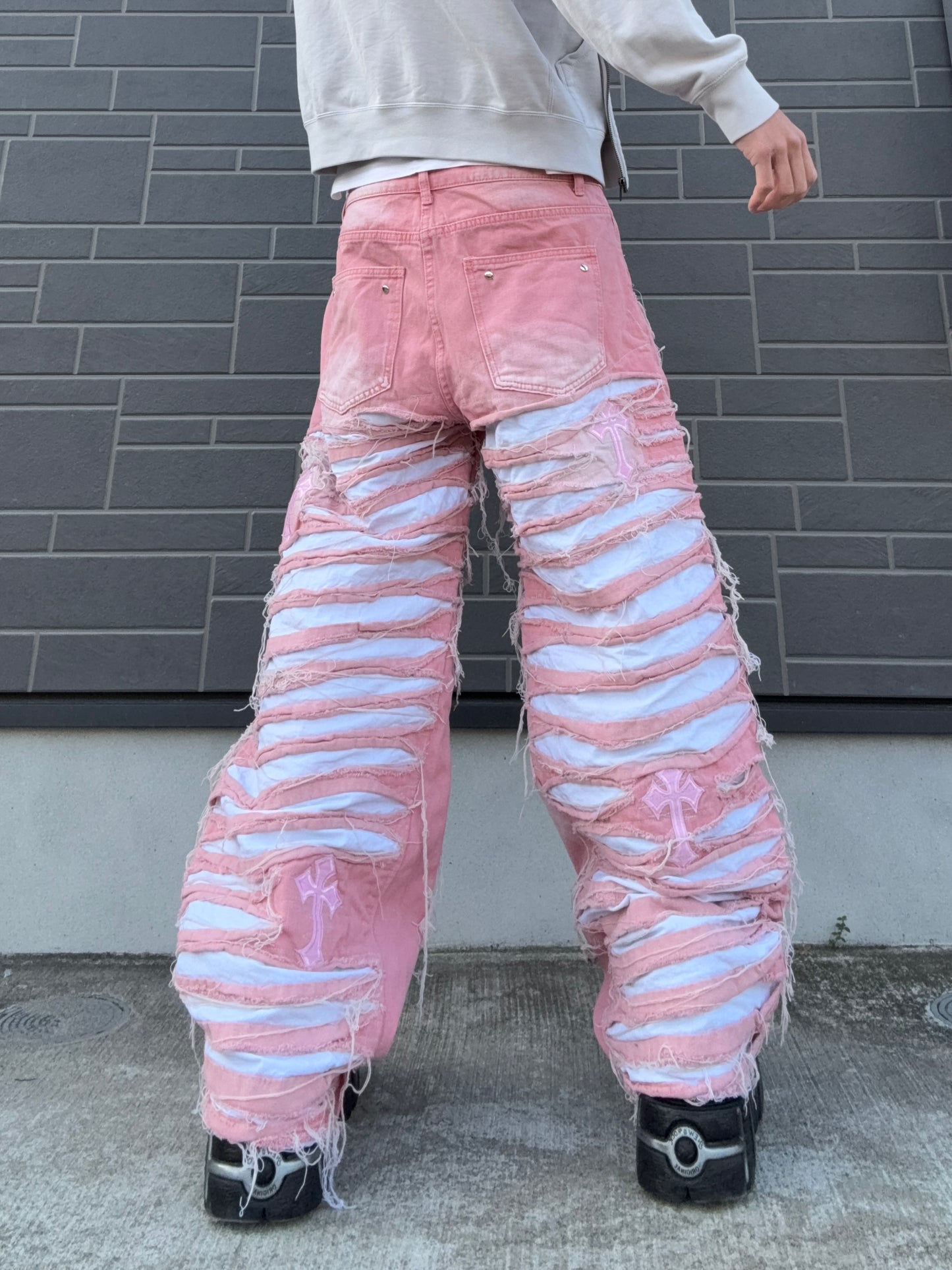 ZENEZ CUSTOM PINK CROSS
