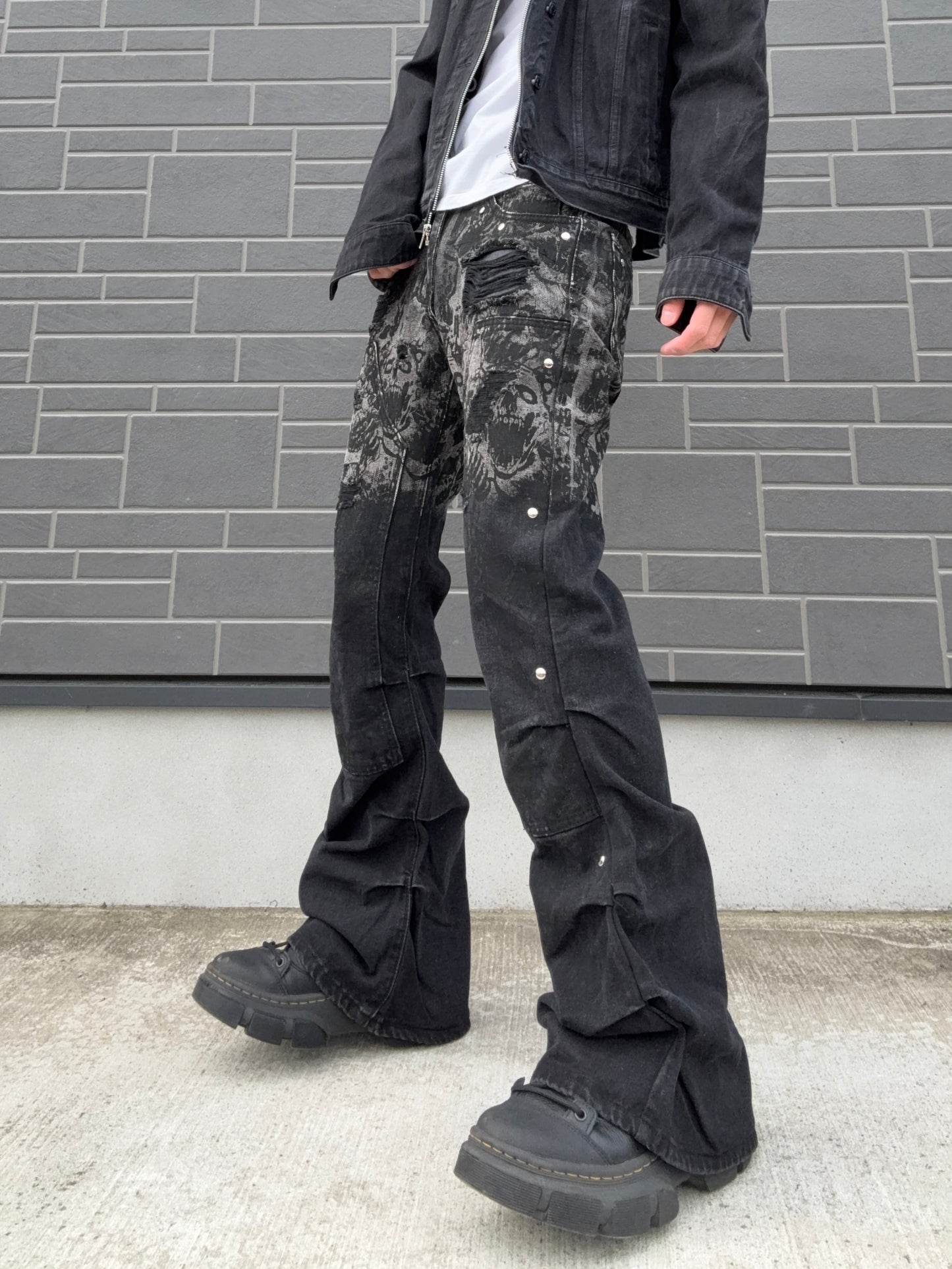 ZENEZ CUSTOM SKULL FLARE