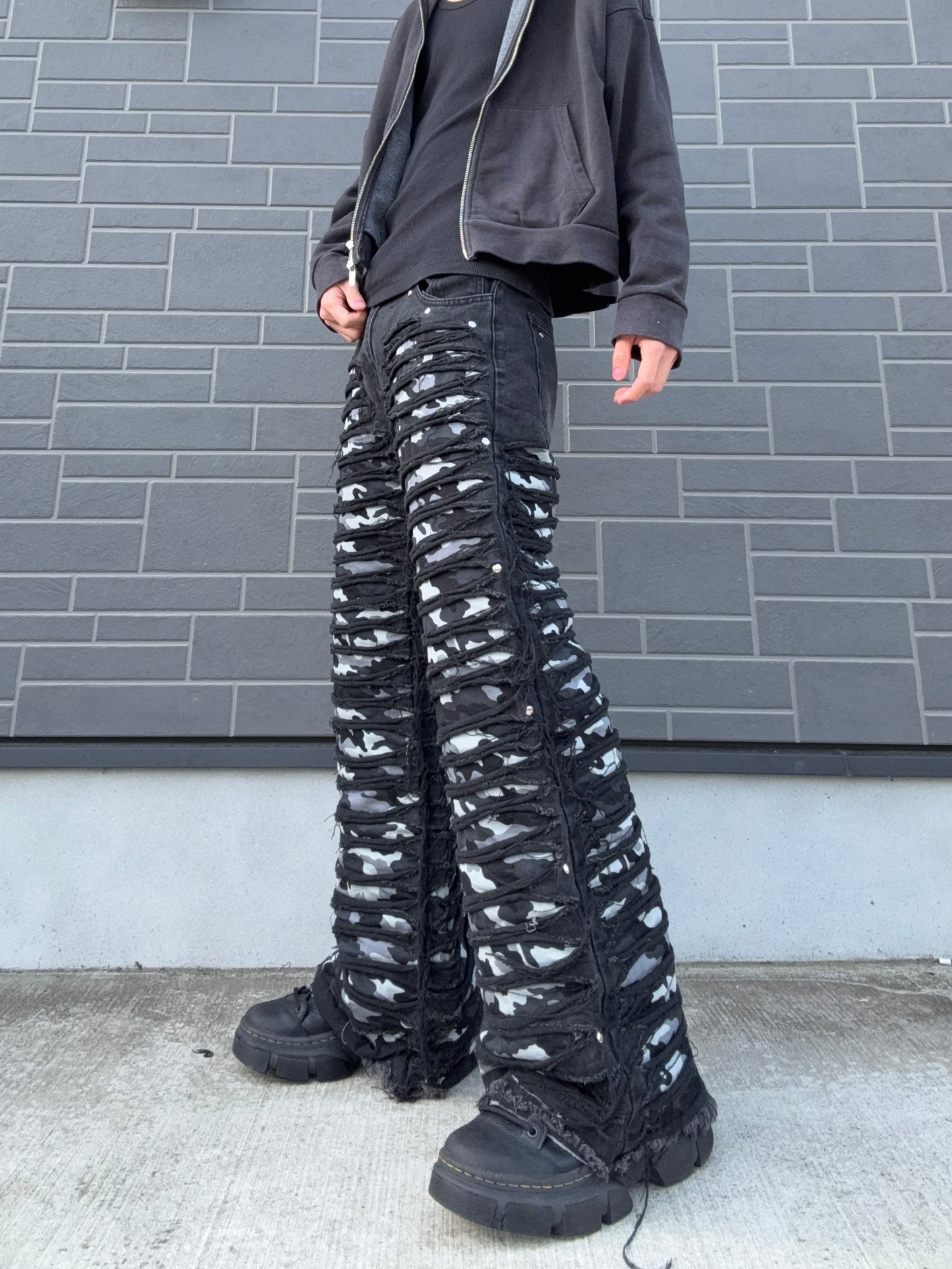 ZENEZ DESTROYED BLACK CAMO PANTS