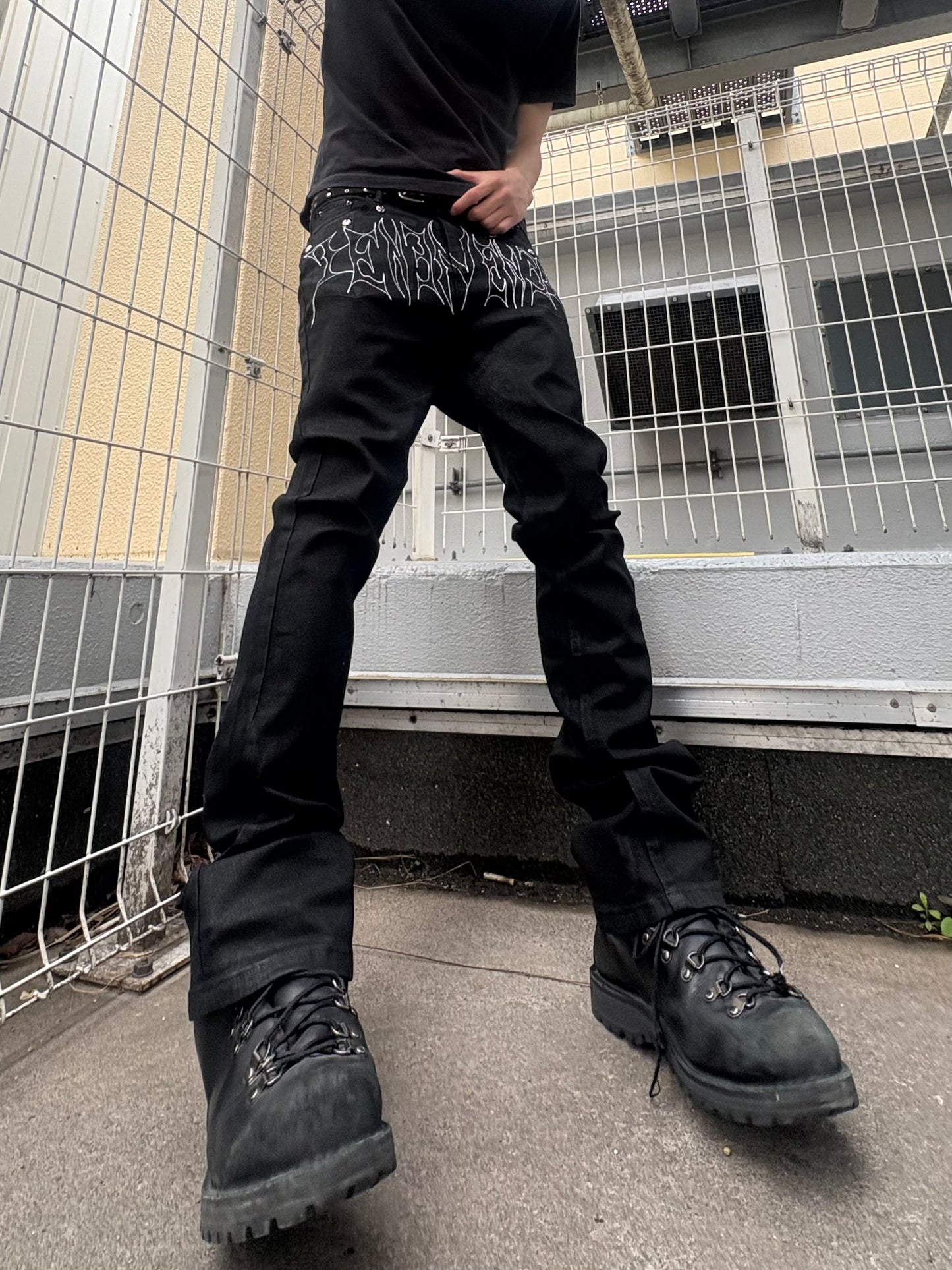 ZENEZ WAX FLARE JEANS