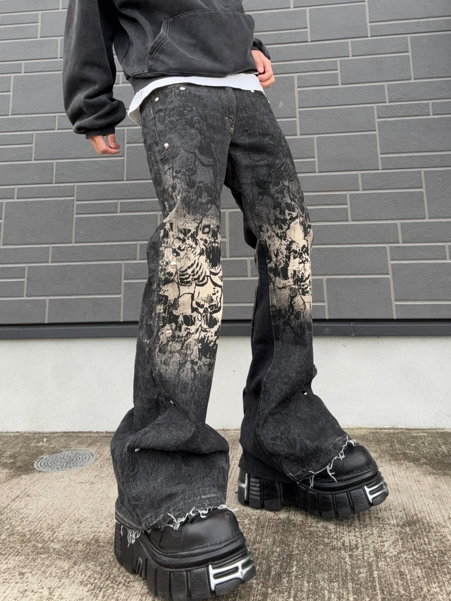 ZENEZ SKULL EDGE PANTS