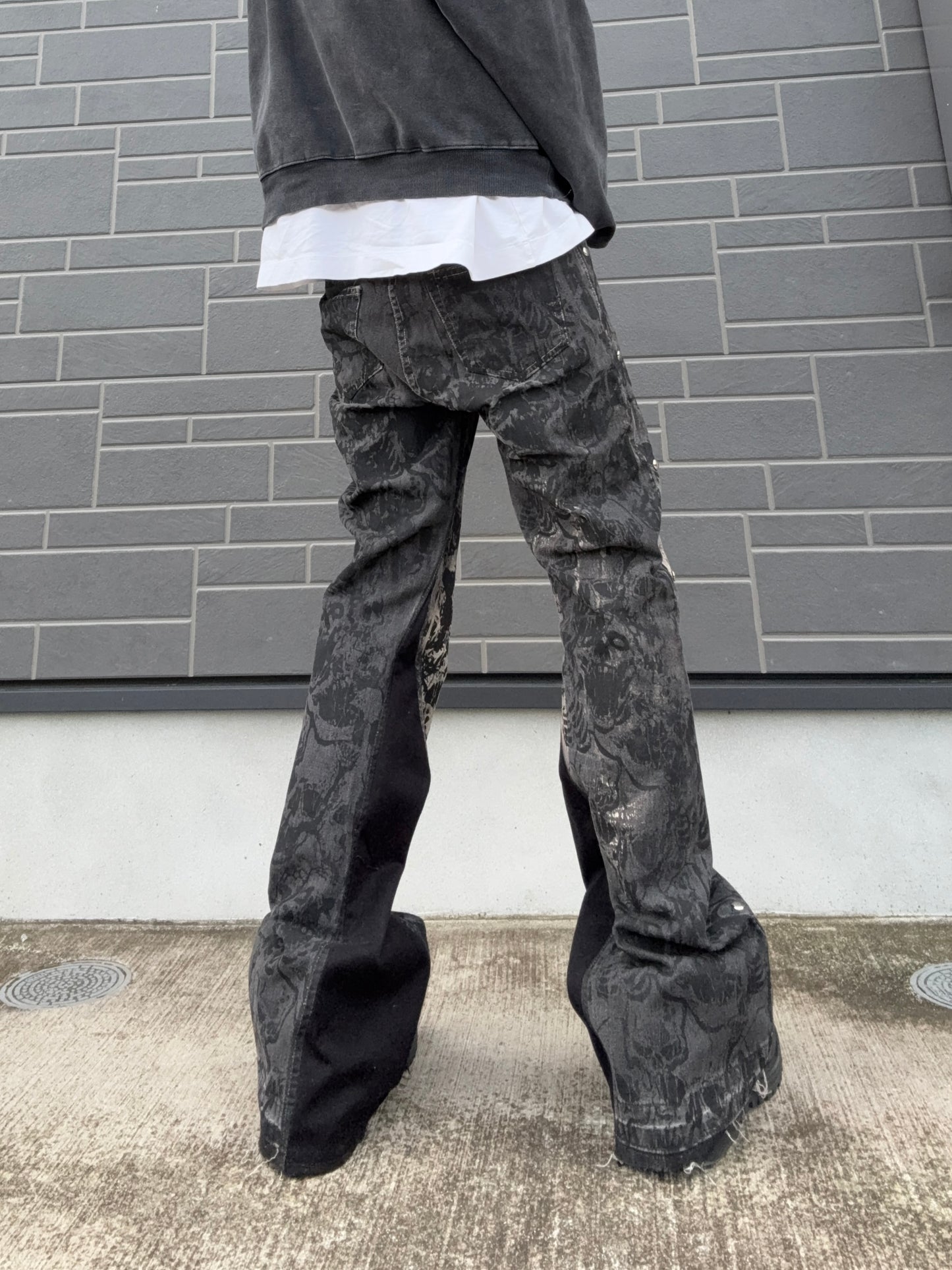 ZENEZ SKULL EDGE PANTS
